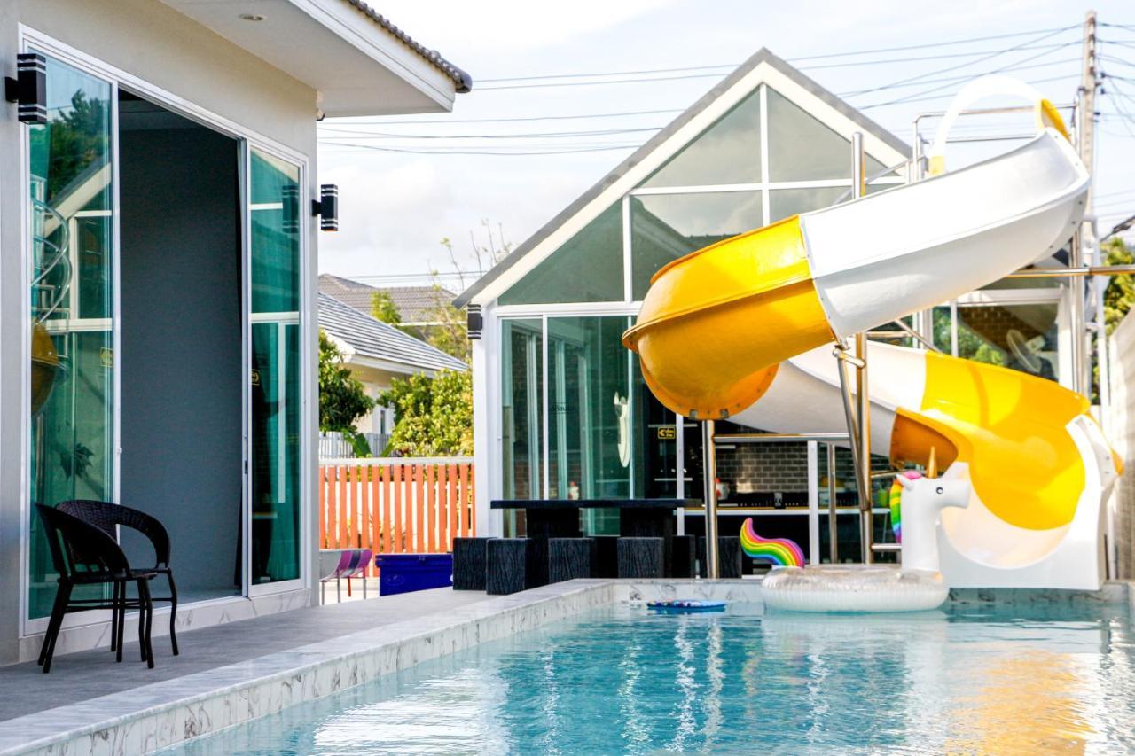 Here Poolvilla Hua Hin
